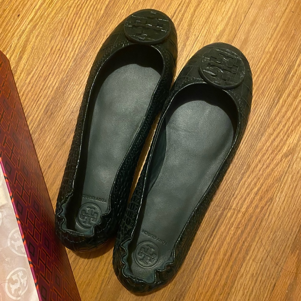 Never worn Tory Burch Minnie Travel Ballet Flat